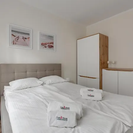 Dom & House - Old Town Straganiarska Apartment Gdansk